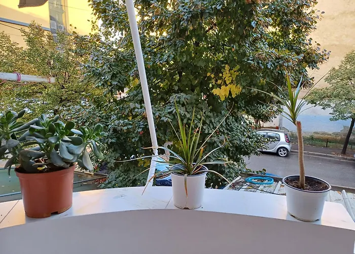 Regis شقة تيرانا